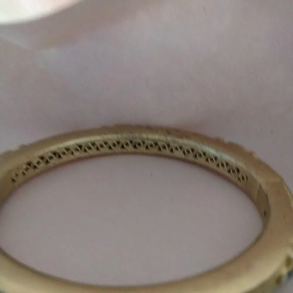 Unknown item gold